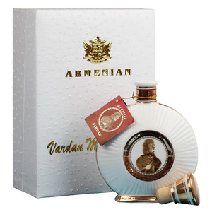 Коньяк Вардан Мамиконян 20 лет выдержки, 40%, 0,75л