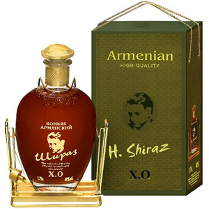 Коньяк "Шираз" ХО, в подарочной коробке на качелях, 1.75 л