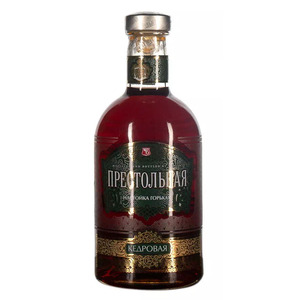 Настойка Престольная Кедровая 0.5 л. 35%
