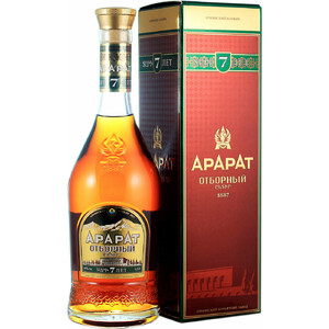 Коньяк Арарат "Отборный", в подарочной коробке, 0.5 л