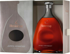 Коньяк "James Hennessy", gift box, 0.7 л