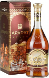 Коньяк "Арарат" 5 звезд, в подарочной коробке, 0.7 л