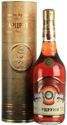 Коньяк "Арцруни" 8-летний, в тубе, 0.5 л