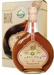 Коньяк "Ной Араспел" 3-летний, в подарочной коробке, 0.7 л