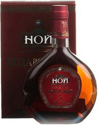 Коньяк "Ной" Подарочный 5-летний, в подарочной коробке, 0.5 л
