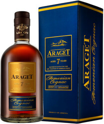 Коньяк "Araget" 7 Years Old, gift box, 0.5 л