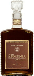 Коньяк "Виват Армения" 7 лет, 0.5 л