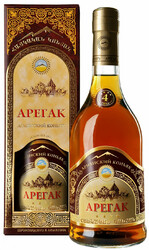 Армянский коньяк "Арегак" 4 Звезды, в подарочной коробке, 0.5 л