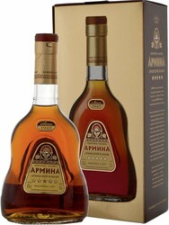 Коньяк "Армина 5 Звезд, в подарочной коробке, 0.5 л
