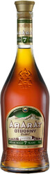 Коньяк Арарат Отборный, 0.7 л