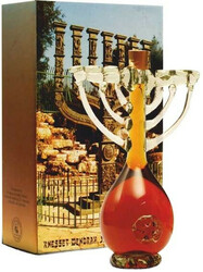 Коньяк "Минора" 5-летний, в подарочной коробке, 0.5 л