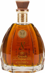 Коньяк "Старый город" 8 лет выдержки, в графине, 0.7 л