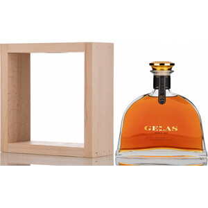 Арманьяк Gelas, Bas Armagnac 8 ans, in decanter & wooden case, 0.7 л