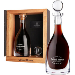 Бренди Sanchez Romate, Cardenal Mendoza "Non Plus Ultra" Solera Gran Reserva, gift box with decanter, 0.5 л