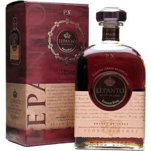 Бренди Gonzalez Byass, "Lepanto" Pedro Ximenez, gift box, 0.7 л