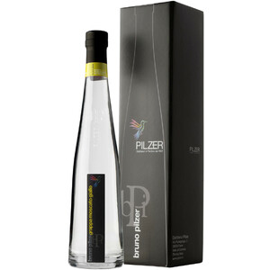 Граппа Pilzer, Grappa di Moscato Giallo, gift box, 0.5 л