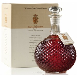Граппа Tenuta San Leonardo, Grappa Stravecchia, gift box, 0.5 л