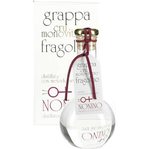 Граппа Cru Monovitigno Fragolino, gift box, 0.5 л