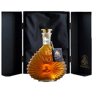 Граппа Bertagnolli, Grappa "Riserva 140 Anniversario", gift box, 0.7 л