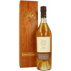 Граппа Villa de Varda, Grappa Brunello Riserva, wooden box, 0.7 л
