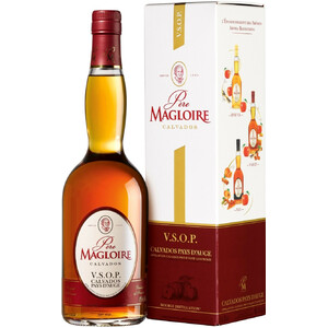 Кальвадос "Pere Magloire" VSOP, gift box, 0.7 л