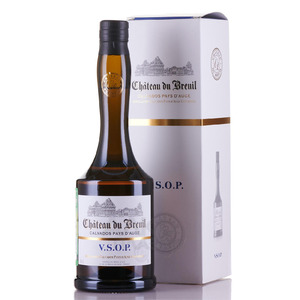 Кальвадос Chateau du Breuil, V.S.O.P., Pays d'Auge AOC, gift box, 0.7 л