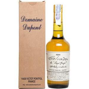 Кальвадос Domaine Dupont, Calvados Reserve, Pays d'Auge AOC, gift box, 0.5 л