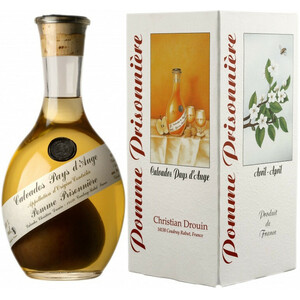 Кальвадос Calvados Pays d'Auge "Pomme Prisonniere", gift box, 0.9 л