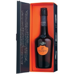 Кальвадос Lecompte, Pays d'Auge, 20 years, in gift box, 0.7 л