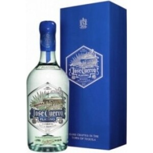 Текила "Jose Cuervo" Platino Reserva De la Familia in gift box, 0.7 л