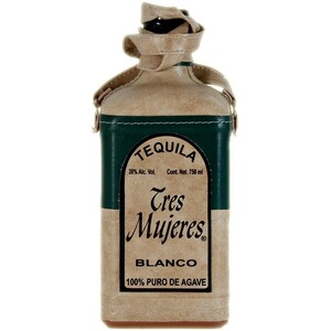 Текила "Tres Mujeres" Blanco, in leather case, 0.7 л