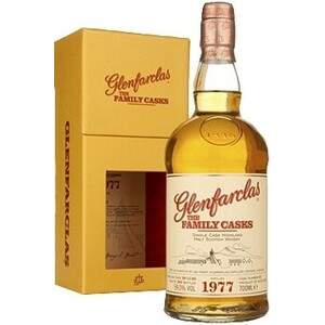 Виски Glenfarclas 1977 Family Casks (50%), in gift box, 0.7 л