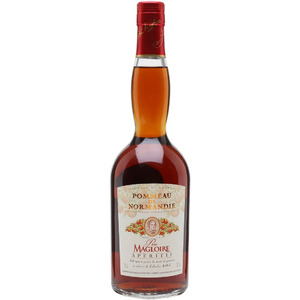 Аперитив "Pere Magloire" Pommeau de Normandie AOC, 0.7 л