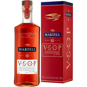 Коньяк "Martell" VSOP Aged in Red Barrels, gift box, 0.5 л