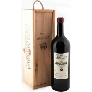 Вино Arzuaga Reserva 2005, with wooden box, 1.5 л