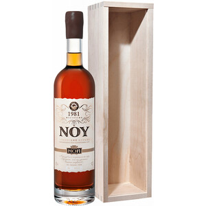 Коньяк "Ной" Миллезим, 1981, в деревянной коробке, 0.7 л