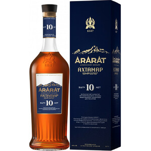 Коньяк Арарат "Ахтамар", в подарочной коробке, 0.5 л